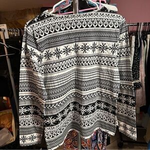 Talbots Black and White Patterned Women's Sweater